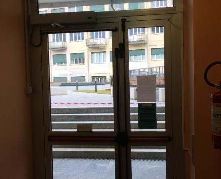 Fornitura e posa automazione per porta a battente presso Ospedale di Sondrio: Immagine Elenchi