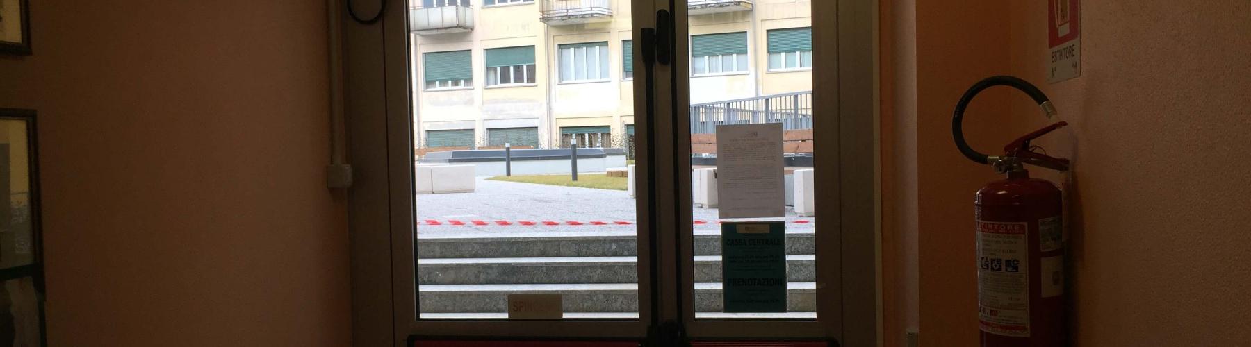 Fornitura e posa automazione per porta a battente presso Ospedale di Sondrio: Immagine Header